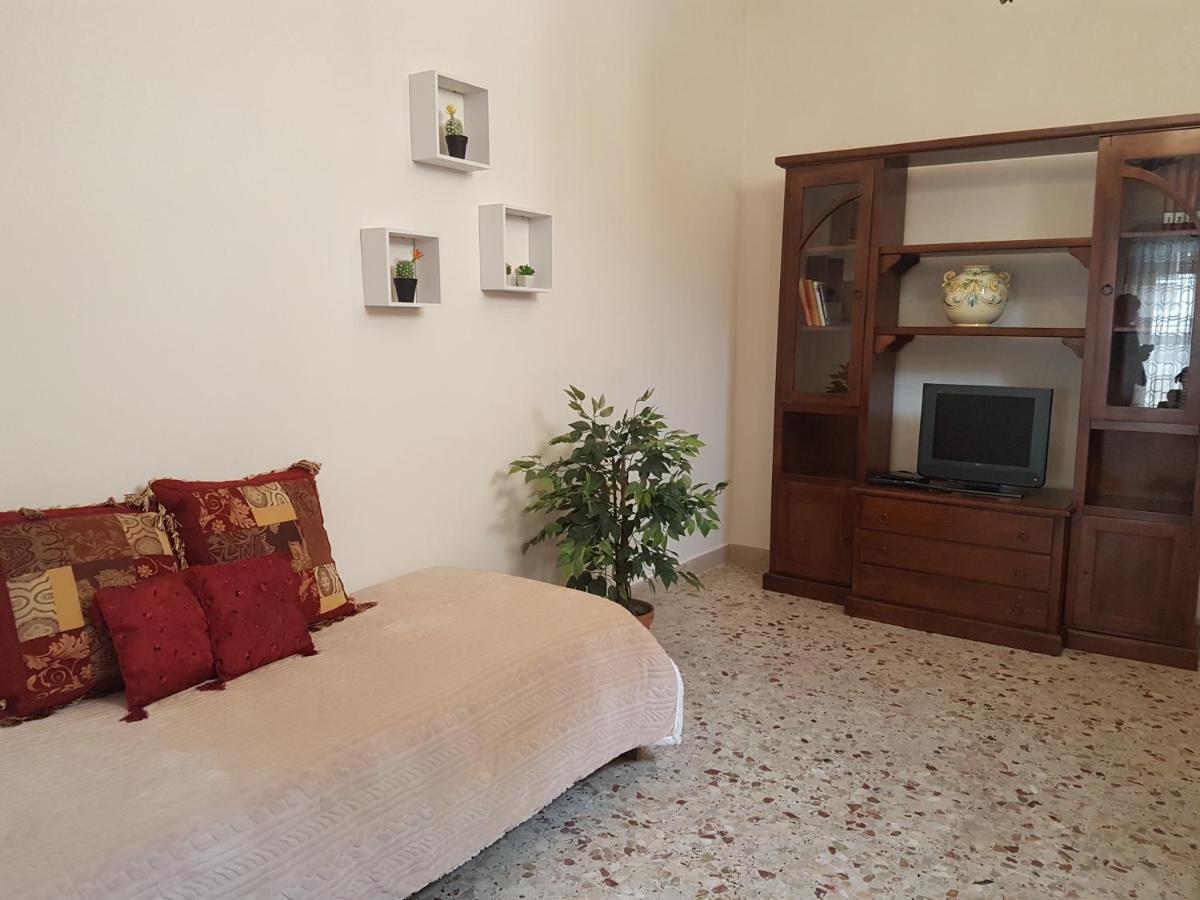 Lidia'S Home Canicatti Bagian luar foto