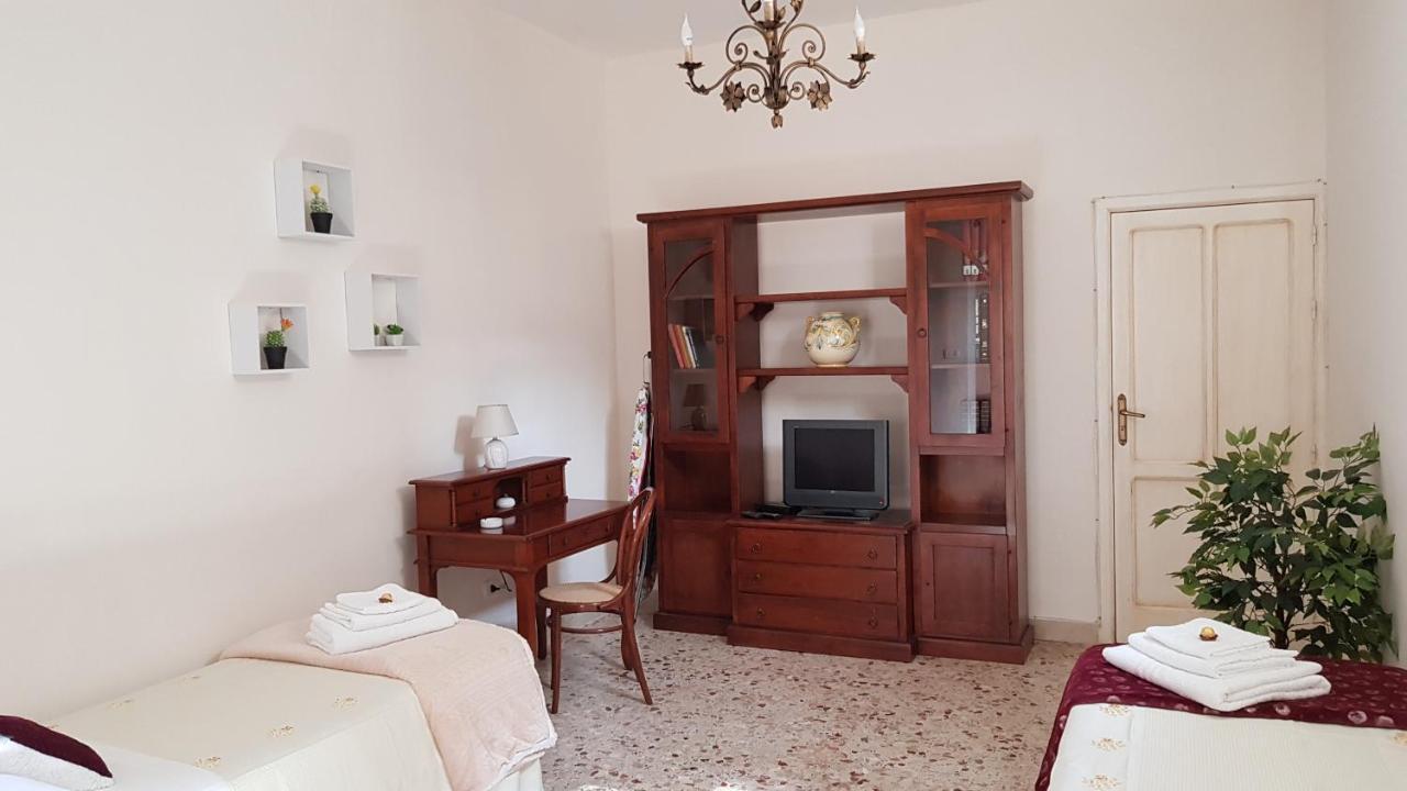 Lidia'S Home Canicatti Bagian luar foto